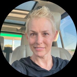 Meet your Posher, Linda